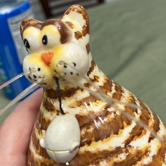 2006 ANIMAL ANTICS bobble body brown striped cat with computer mouse - Picture 5 of 6